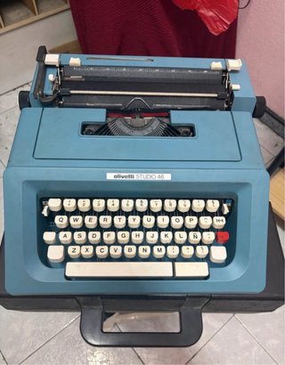 Olivetti Studio 46 Maleta Negra