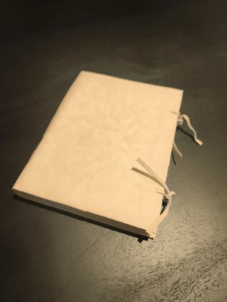 Libro antiguo 1713. España