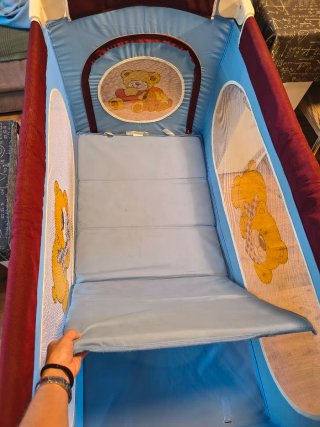 Cuna de viaje para bebé
