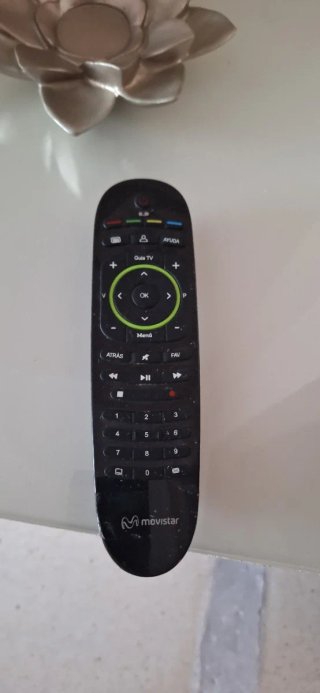 Mando Movistar tv.