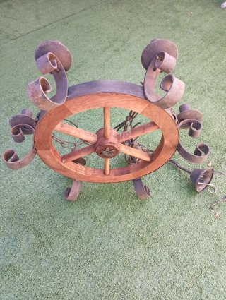 Lámpara Rústica de Techo Rueda Madera