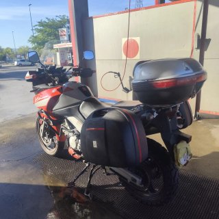 Suzuki V-Strom DL 650
