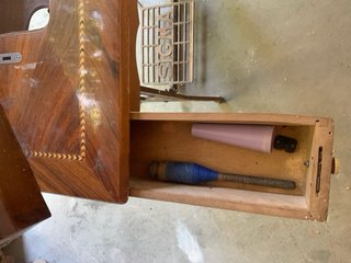 Mueble Máquina Coser Antigua Madera. Marca Sigma