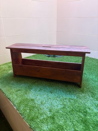 Banco y 2 Cajas de Madera Marrón