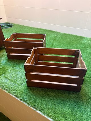 Banco y 2 Cajas de Madera Marrón