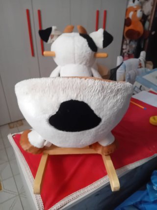 Mucca a dondolo Baby Go che muggisce