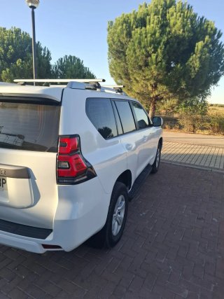 Toyota Land Cruiser 150 2022