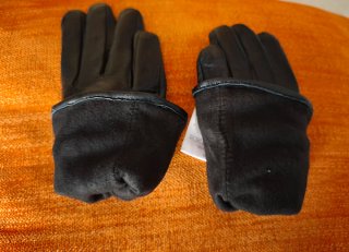 Guantes de piel mujer con cadena dorada