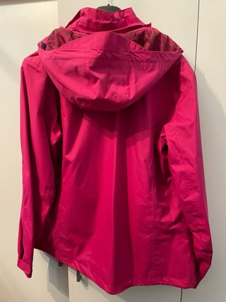 Cortavientos Quechua fucsia Decathlon