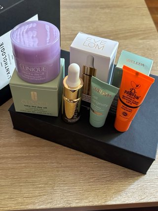 skincare set – eve lom, clinique, weleda & dr pawp