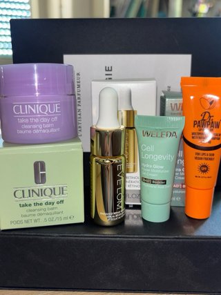 skincare set – eve lom, clinique, weleda & dr pawp