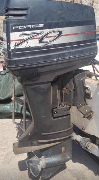 Barco con remolque y motor 70 CV
