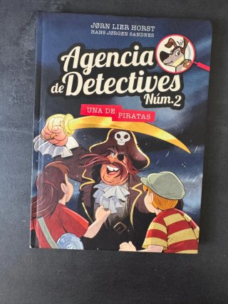 Pack ahorro Detectives + Regalo libro gratis