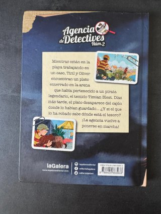 Pack ahorro Detectives + Regalo libro gratis