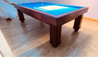 Mesa de billar de madera