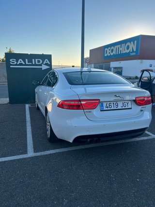 Jaguar XE 2015