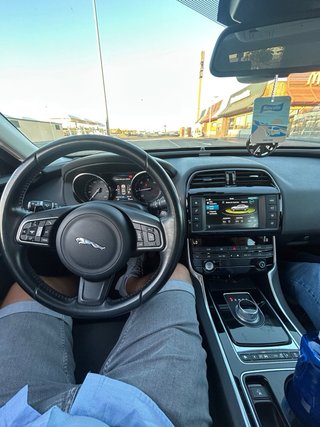 Jaguar XE 2015