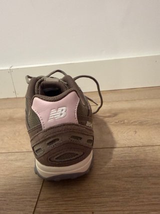 Zapatillas New Balance 204L Talla 42