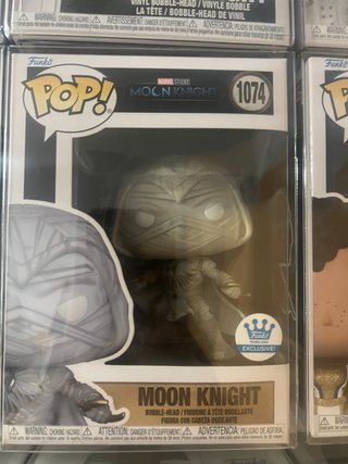 Funko Pop! Moon Knight 1074 Marvel Studios