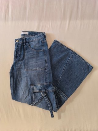 Pantalón cargo de Bershka