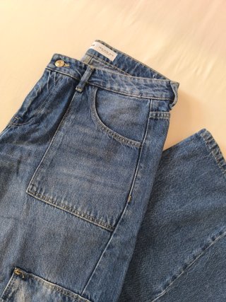 Pantalón cargo de Bershka