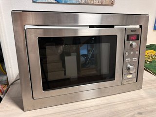 Microondas Bosch Innowave HMT9756EU Grill