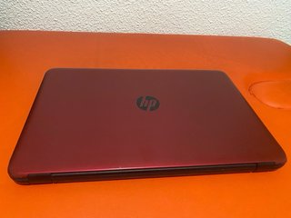 Ordenador portátil HP rojo para repuestos