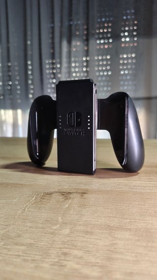 Nintendo Switch OLED in vendita