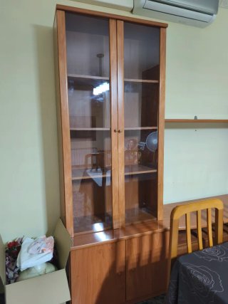 Mueble de salón comedor + mesa + sillas