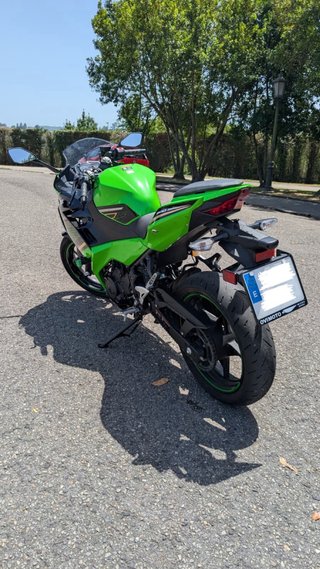Kawasaki Ninja 400 KRT