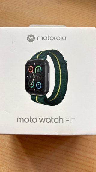 Motorola Moto Watch Fit — NUOVO DA SFODERE