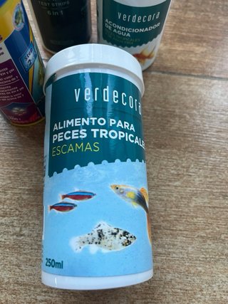 Lote Acuario: Comida, Test, Acondicionador, KH