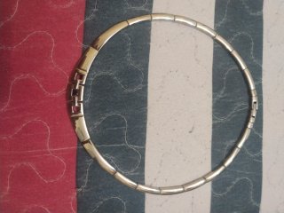 Collar de mujer plateado