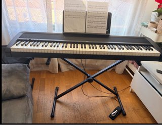 Piano Korg B2