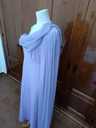 Vestido largo lila para bodas