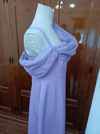 Vestido largo lila para bodas