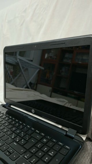 HP 15-d002sl Intel Core i3 Laptop