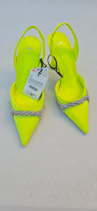 Zapatos de fiesta Zara amarillos talla 36