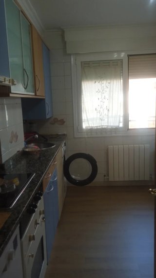 Se alquila piso en Berango