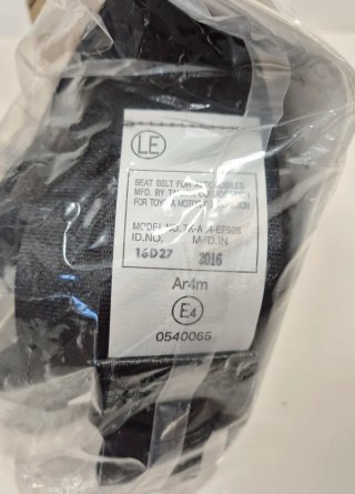 Cinturón seguridad tras 7337047020B2 Toyota Prius+