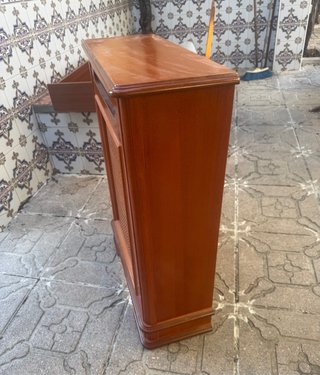 Cubre radiadores de madera y ratán
