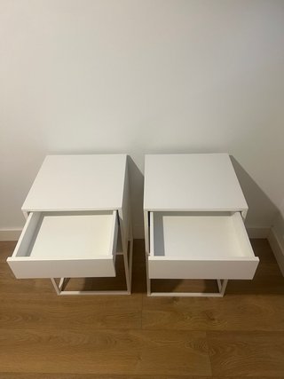 Mesitas de noche IKEA Vikhammer (2 unidades)