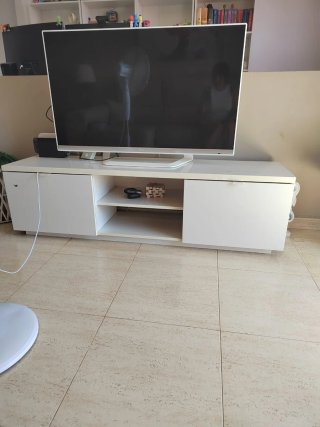 Mueble TV blanco