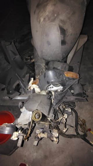 Yamaha Aerox - Vendo piezas (sin chasis)
