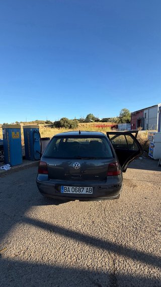 Volkswagen Golf 1998