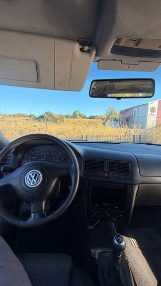Volkswagen Golf 1998