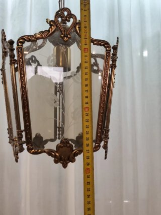 Lámpara de bronce antigua