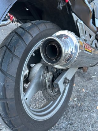 Suzuki GSX-750-F