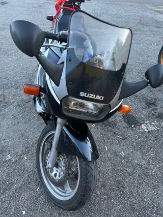 Suzuki GSX-750-F