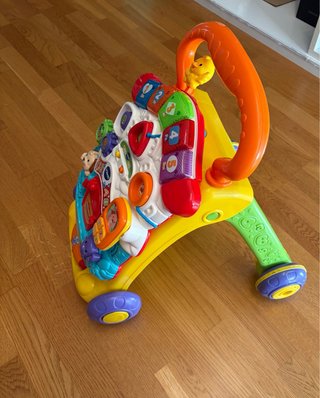 Correpasillos VTech Casa Musical